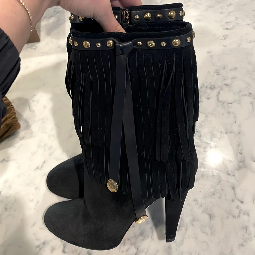 Gucci Devendra Black Suede Fringe Boots  - Size 38 1/2 - Picture 4 of 5